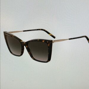 Carolina Herrera Brown Tortoise Sunglasses